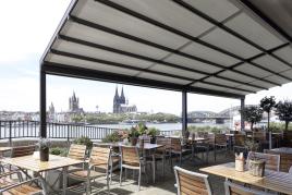 Brauhaus in Köln: Terrassenüberdachung von WAREMA